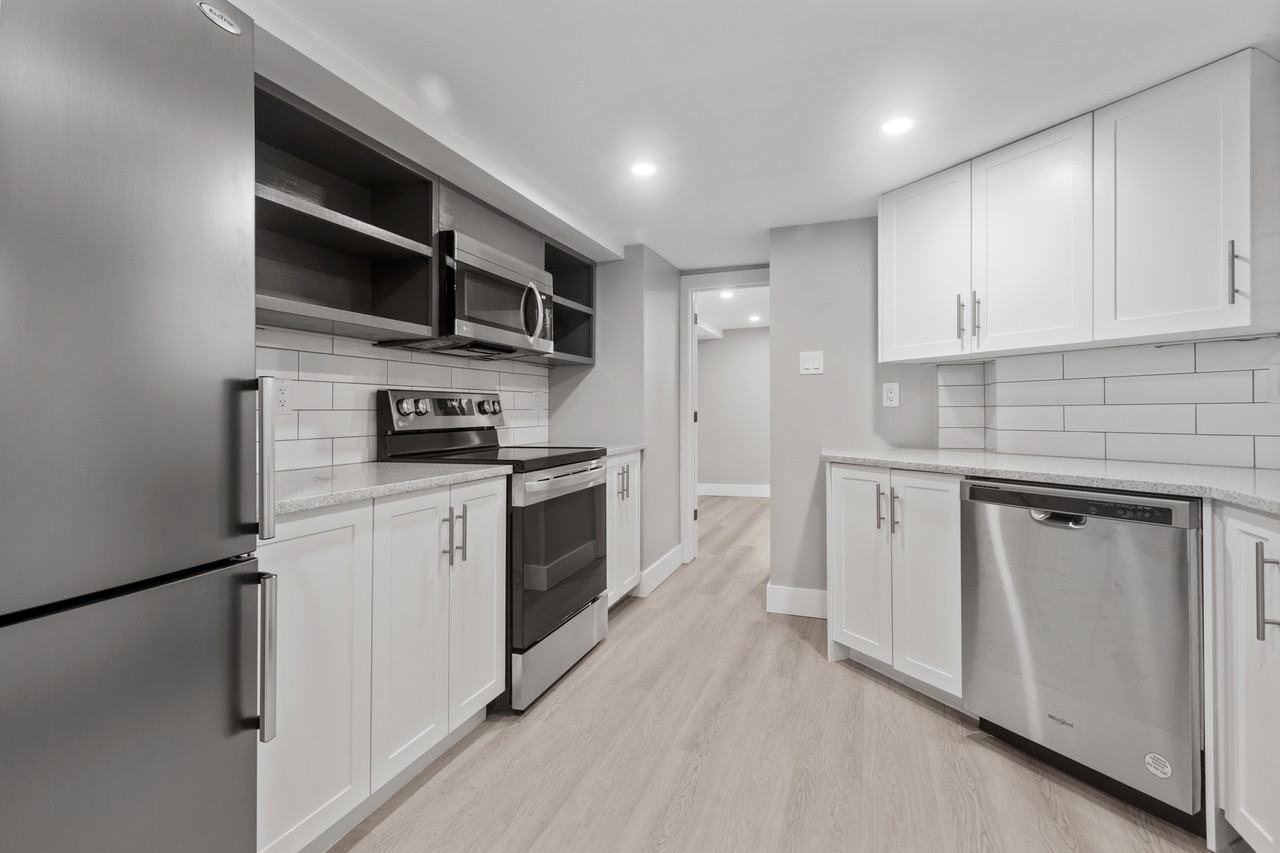 190 Glebe Avenue - 1 - Photo 2 of 25