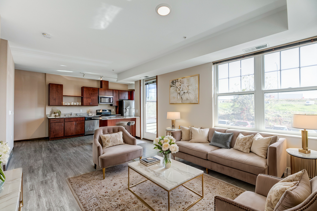 Capital View Apartments - Photo 6 of 27