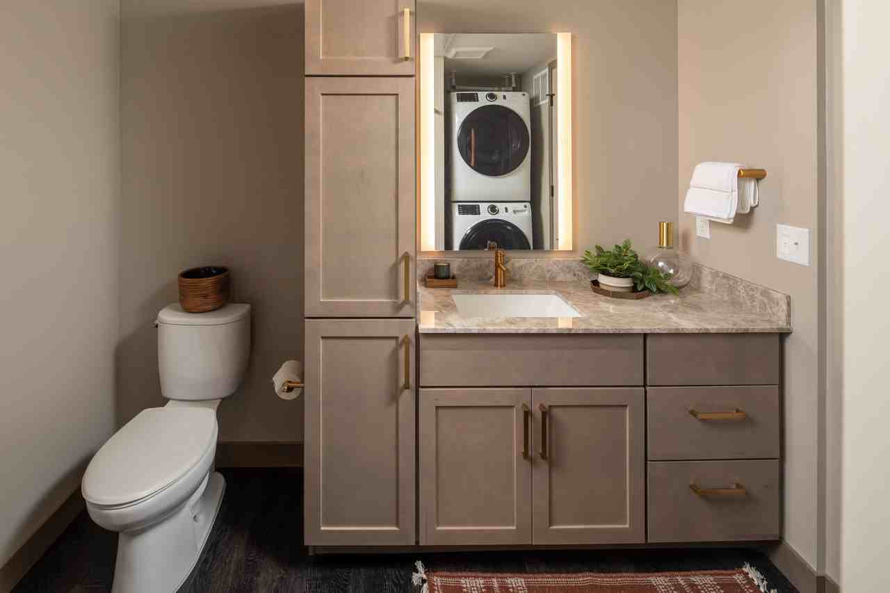 Flats on 94 - Photo 3 of 42