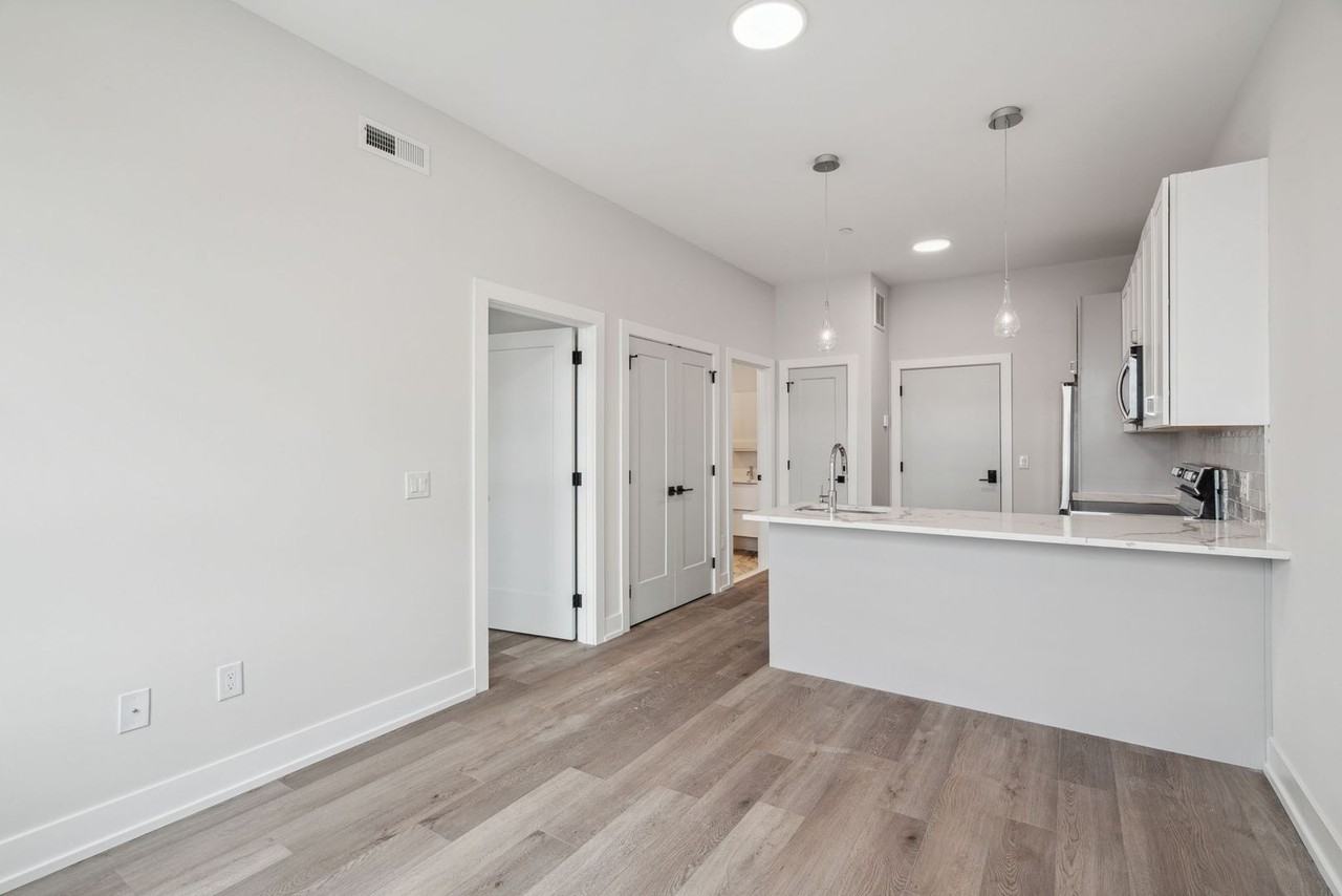 The Dally - Photo 4 of 50