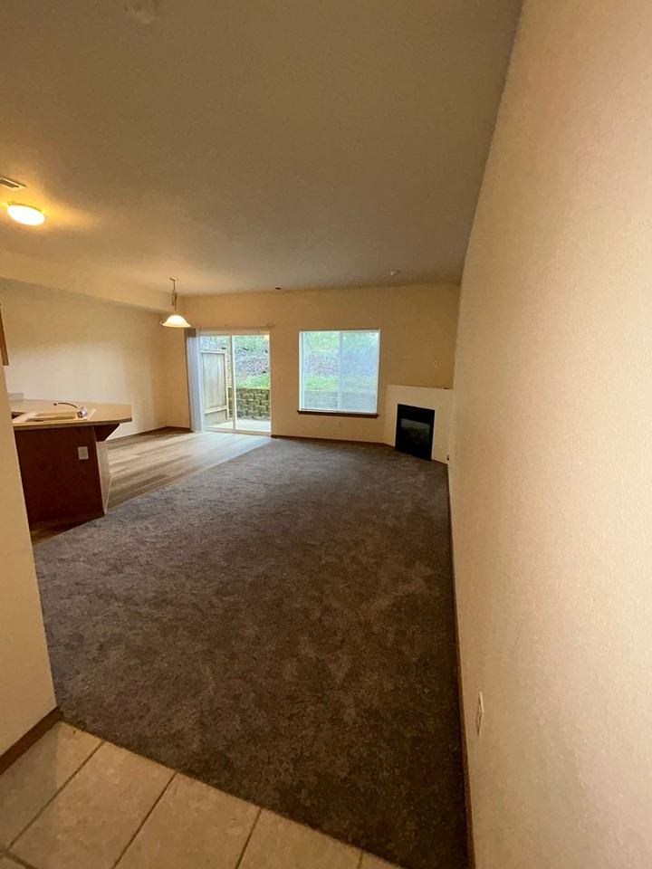 BALLOU ESTATES - Photo 3 of 28