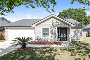 featured image of 7619 Pimmit Hills Dr