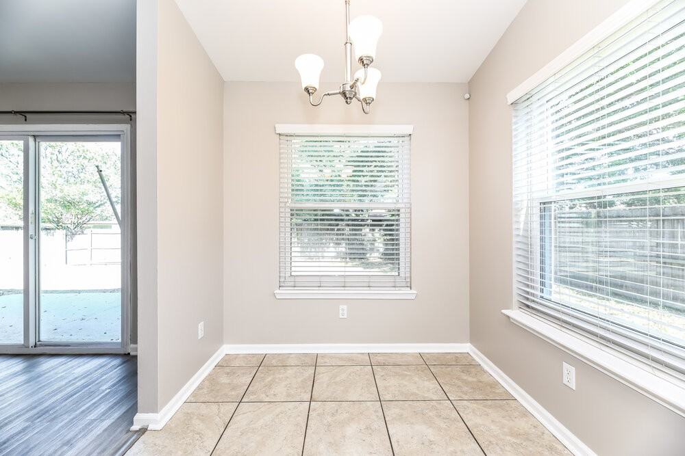 7619 Pimmit Hills Dr - Photo 5 of 16