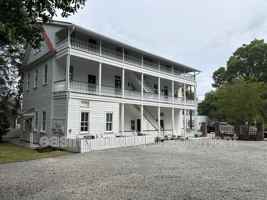 featured image of 419 Whilden St #D