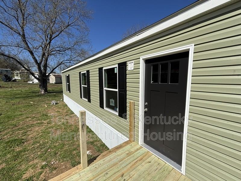 311 Hillsdale Estates Ln - Photo 3 of 10