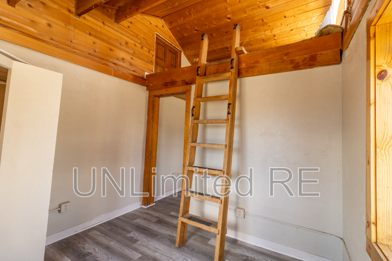 306 S Humphreys St #3 - Photo 2 of 12