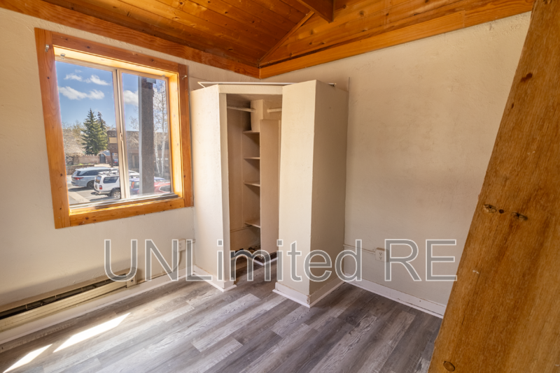 306 S Humphreys St #3 - Photo 3 of 12