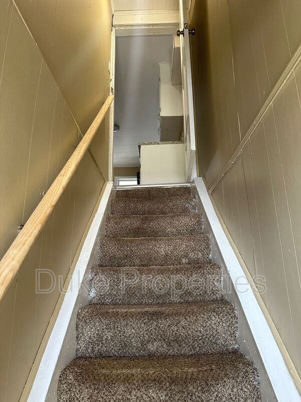 68 Orchard St #UP - Photo 3 of 26