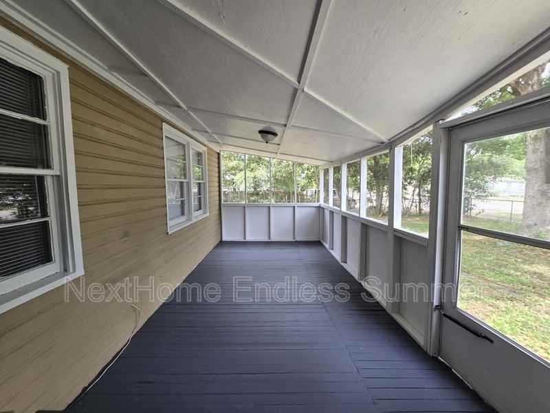 2524 Forest Blvd - Photo 3 of 14