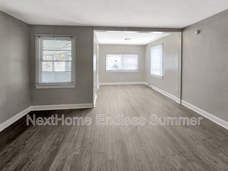 2524 Forest Blvd - Photo 4 of 14