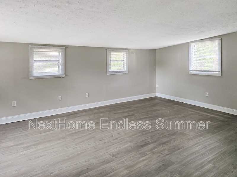 2524 Forest Blvd - Photo 7 of 14