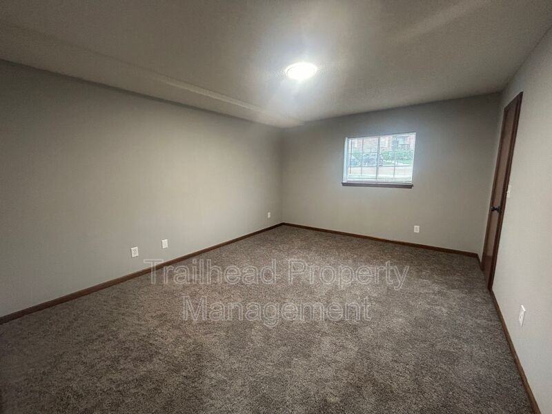3407 Nw Duncan Rd #03 - Photo 5 of 7