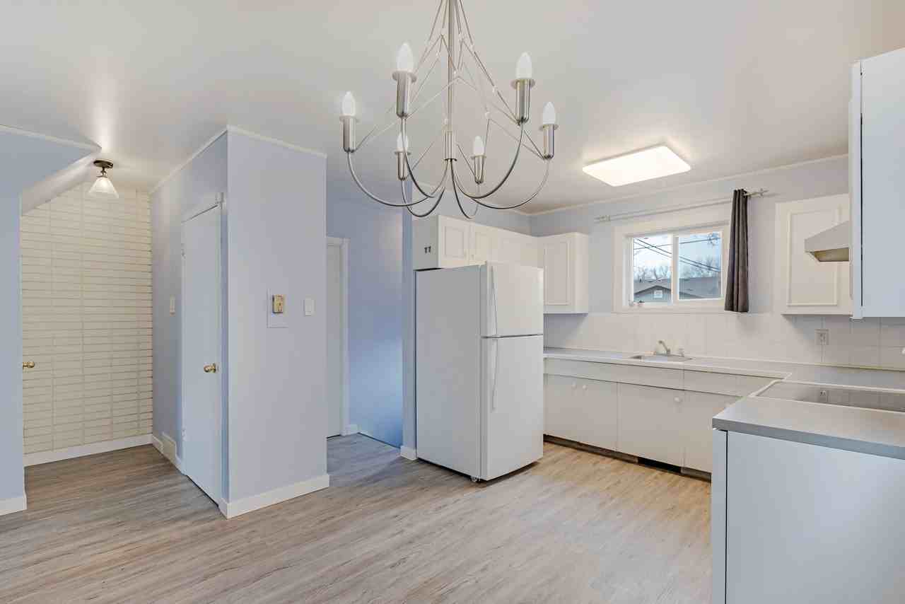 176 Clyde Rd - Photo 3 of 20