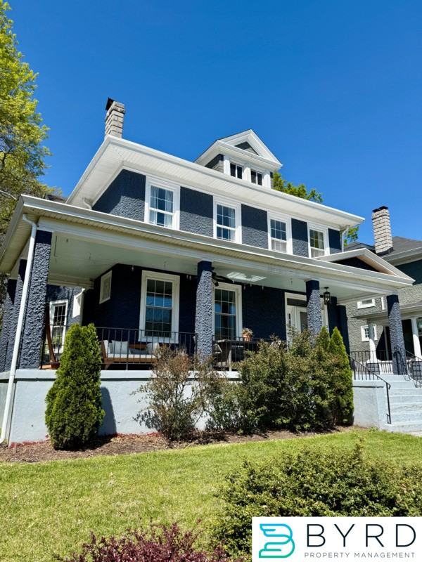 2908 Noble Ave - Photo 2 of 50