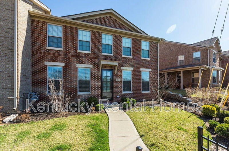 3218 Beaumont Centre Cir - Photo 2 of 21