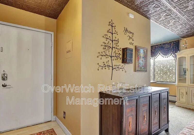 3061 Lois Dr #604 - Photo 4 of 20