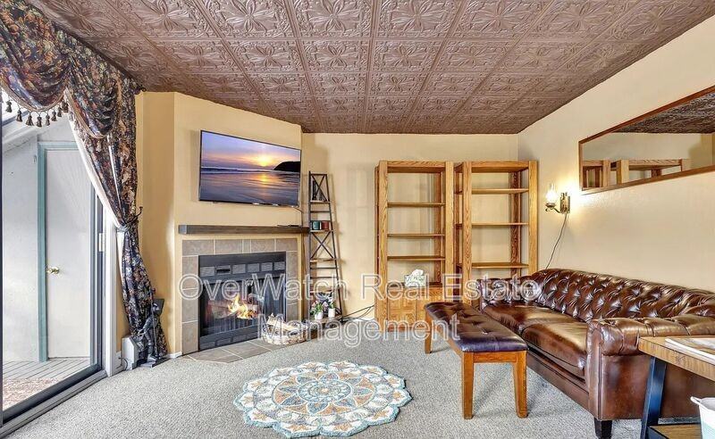 3061 Lois Dr #604 - Photo 6 of 20