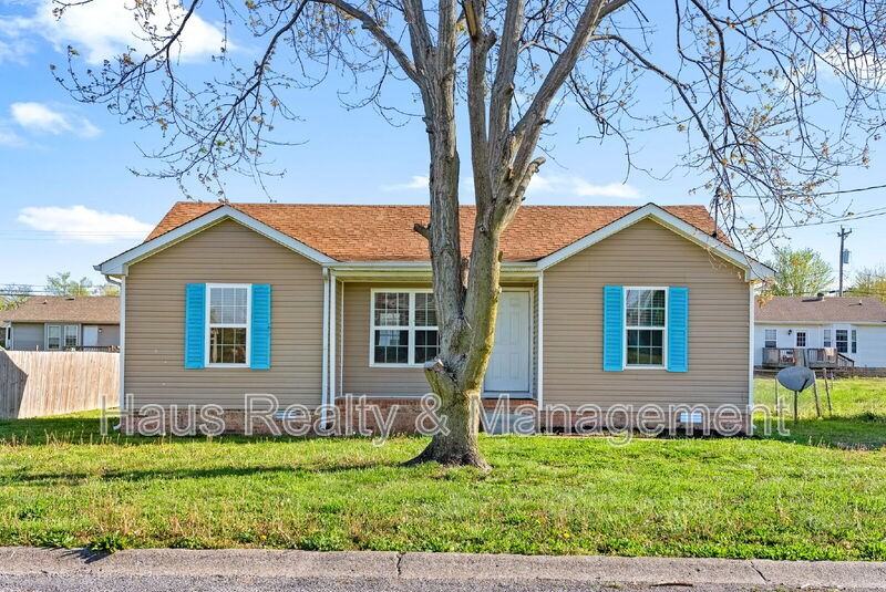 521 Gainey Dr - Photo 4 of 34