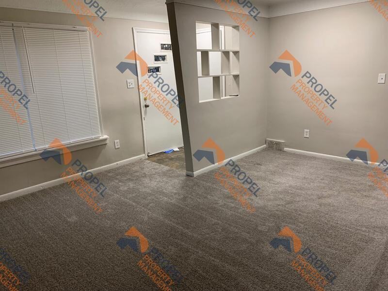 18551 Saint Aubin St - Photo 2 of 8