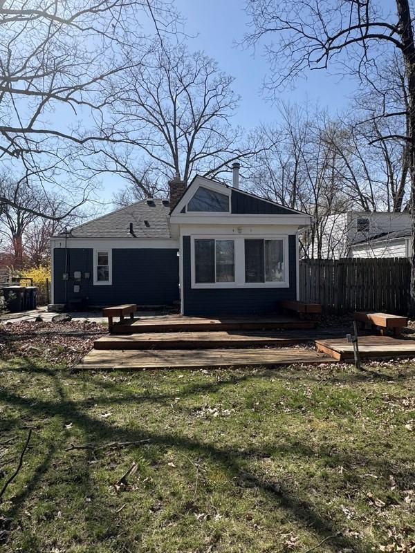 1123 Birk Ave - Photo 4 of 15