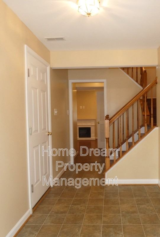 11104 Gander Ct #1 - Photo 2 of 23