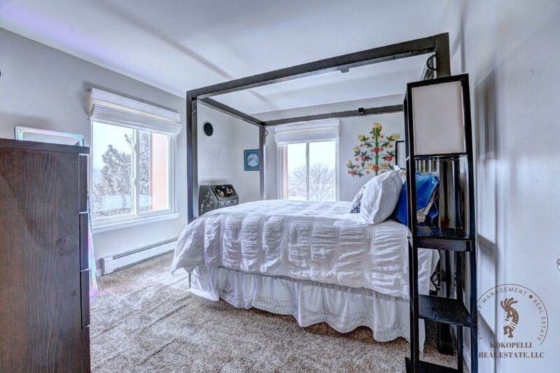 3231 Lakeside Dr - Photo 7 of 14