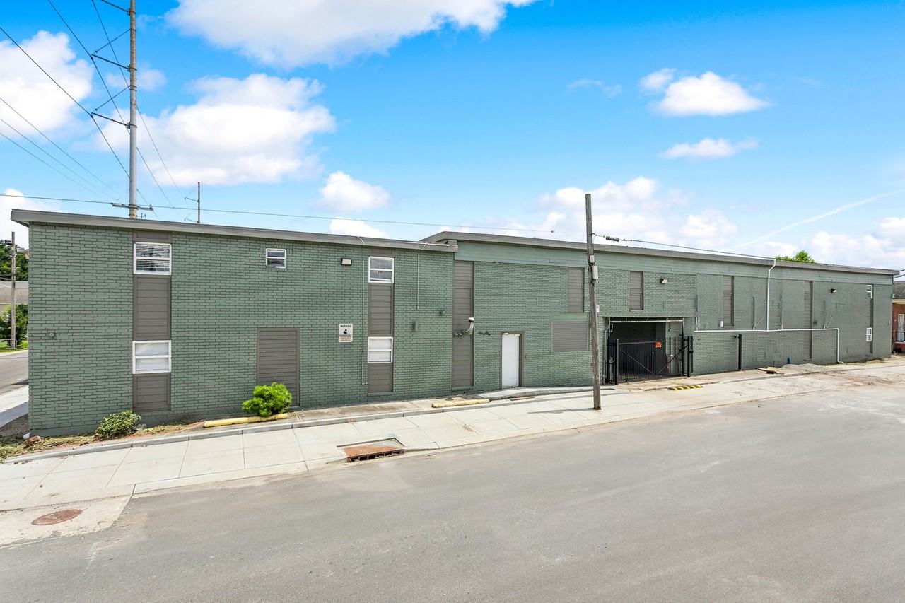 zfjb1937 - Photo 2 of 17