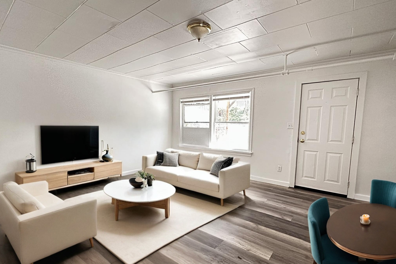 Arbor Court - Photo 2 of 21