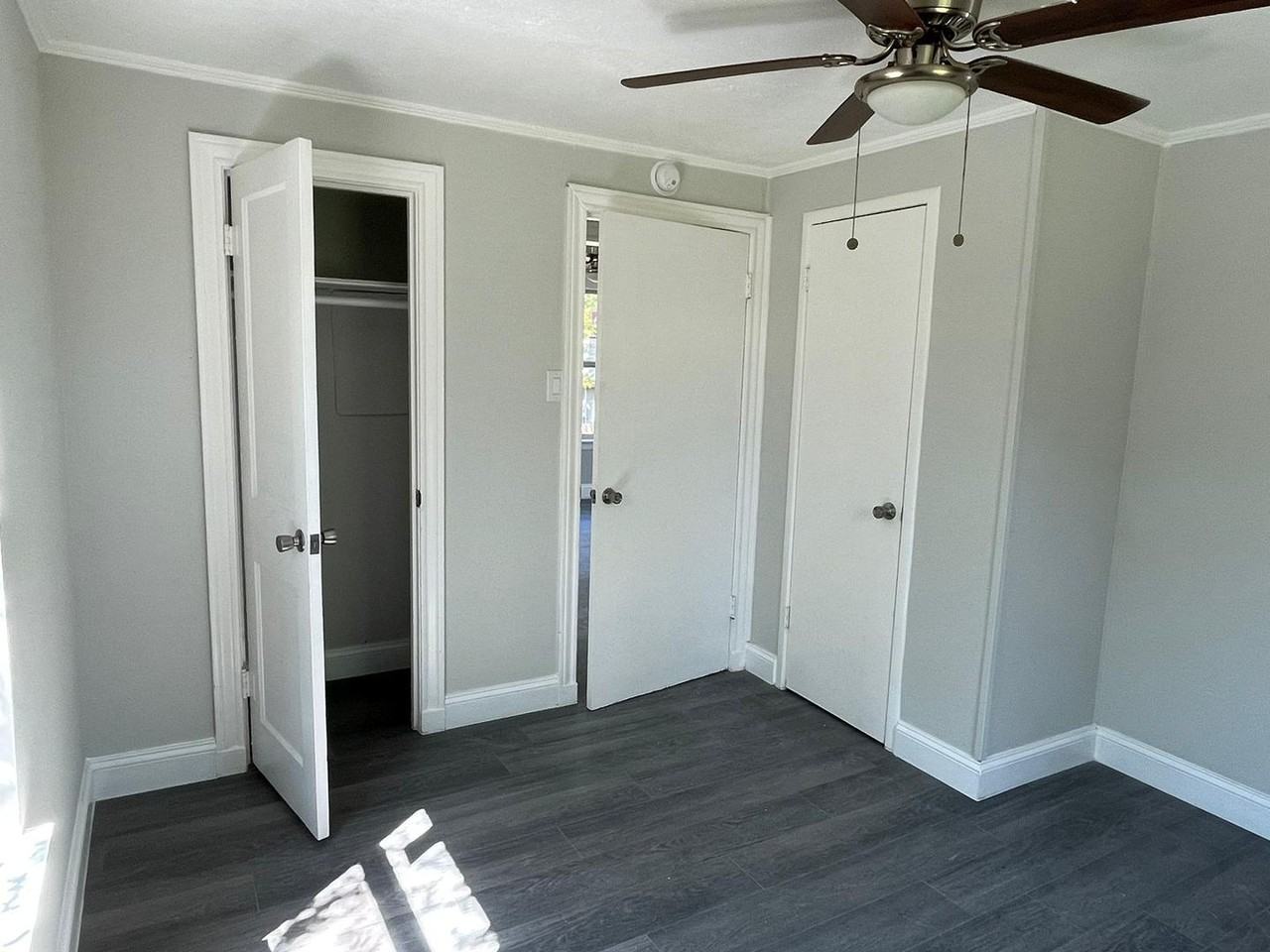 702 Rosedale St #C - Photo 5 of 9