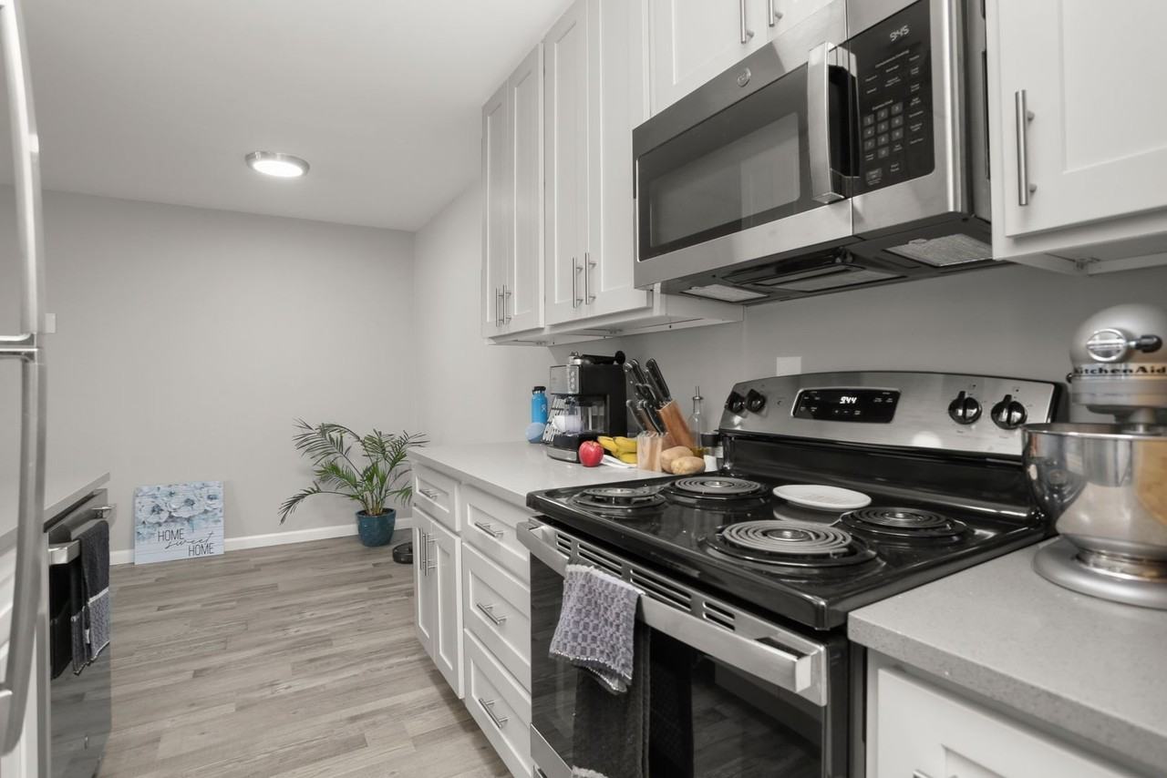 Fully Renovated Modern Apartments - Photo 2 of 47