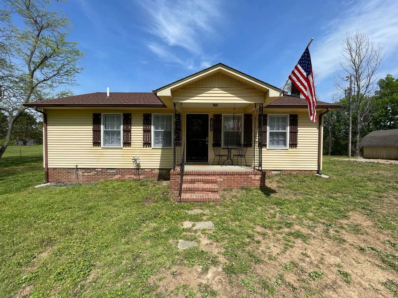 1912 S Berlin Rd - Photo 2 of 33