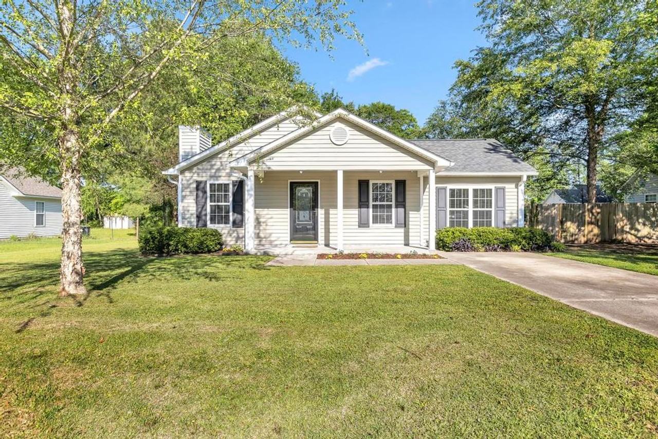 350 Lands End Ln - Photo 2 of 19