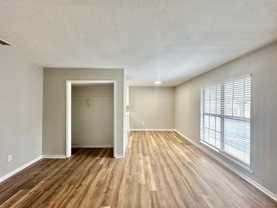 S. Bois D Arc Ave 8 Plex - Photo 1 of 1