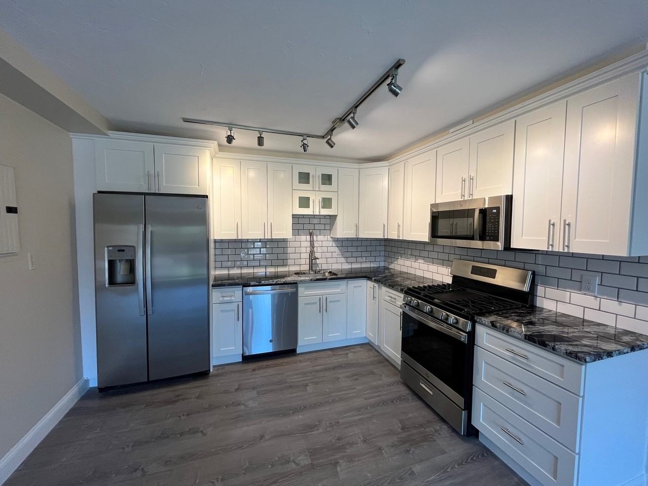 Rippey 5620 - Photo 2 of 18