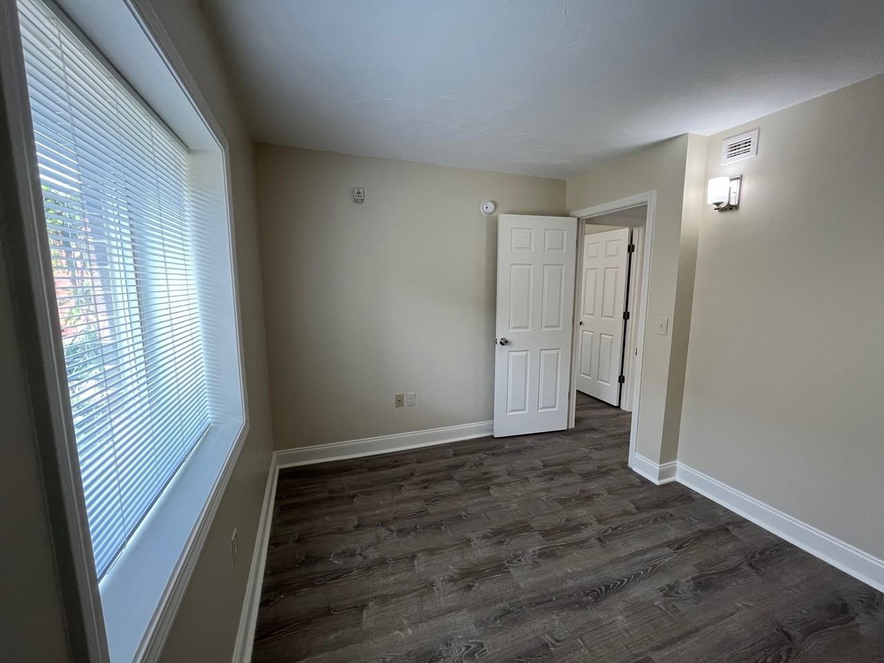 Rippey 5620 - Photo 7 of 18