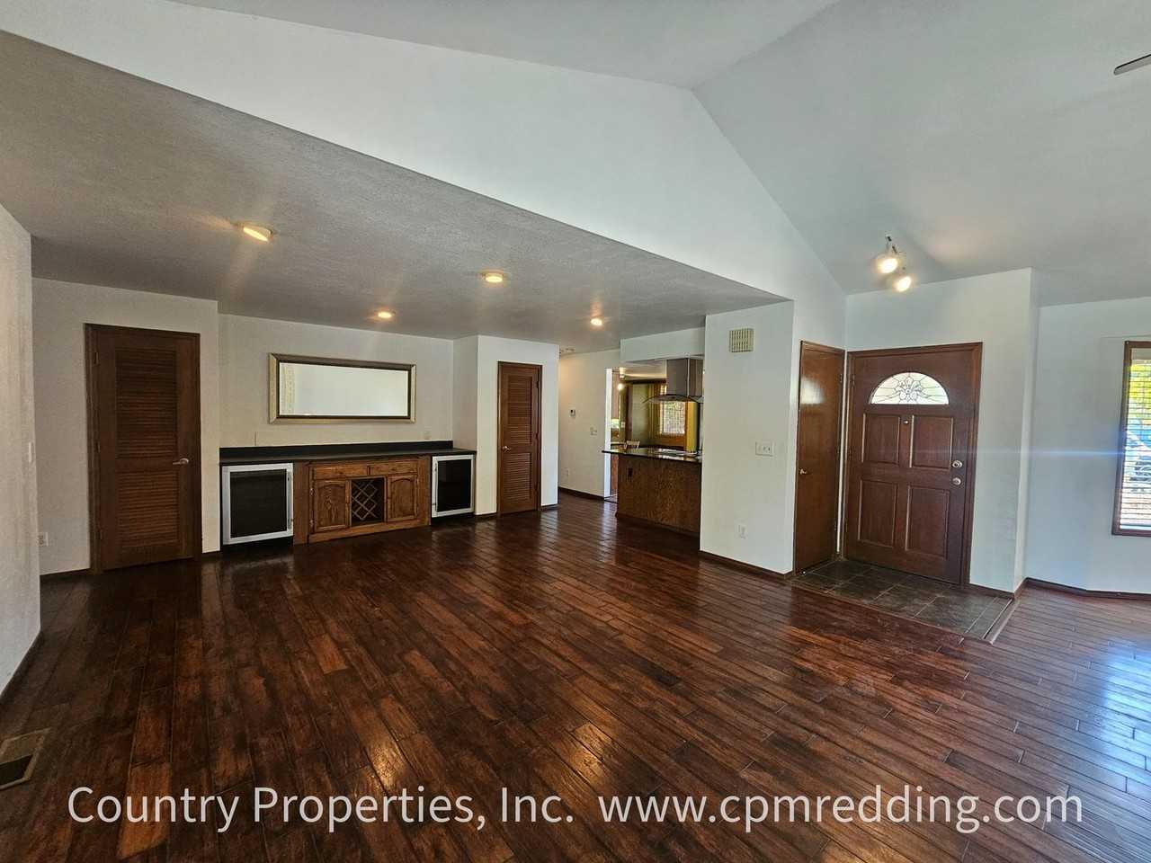 3779 Rosita Dr - Photo 4 of 28
