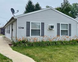 featured image of 1246 S Cooper St