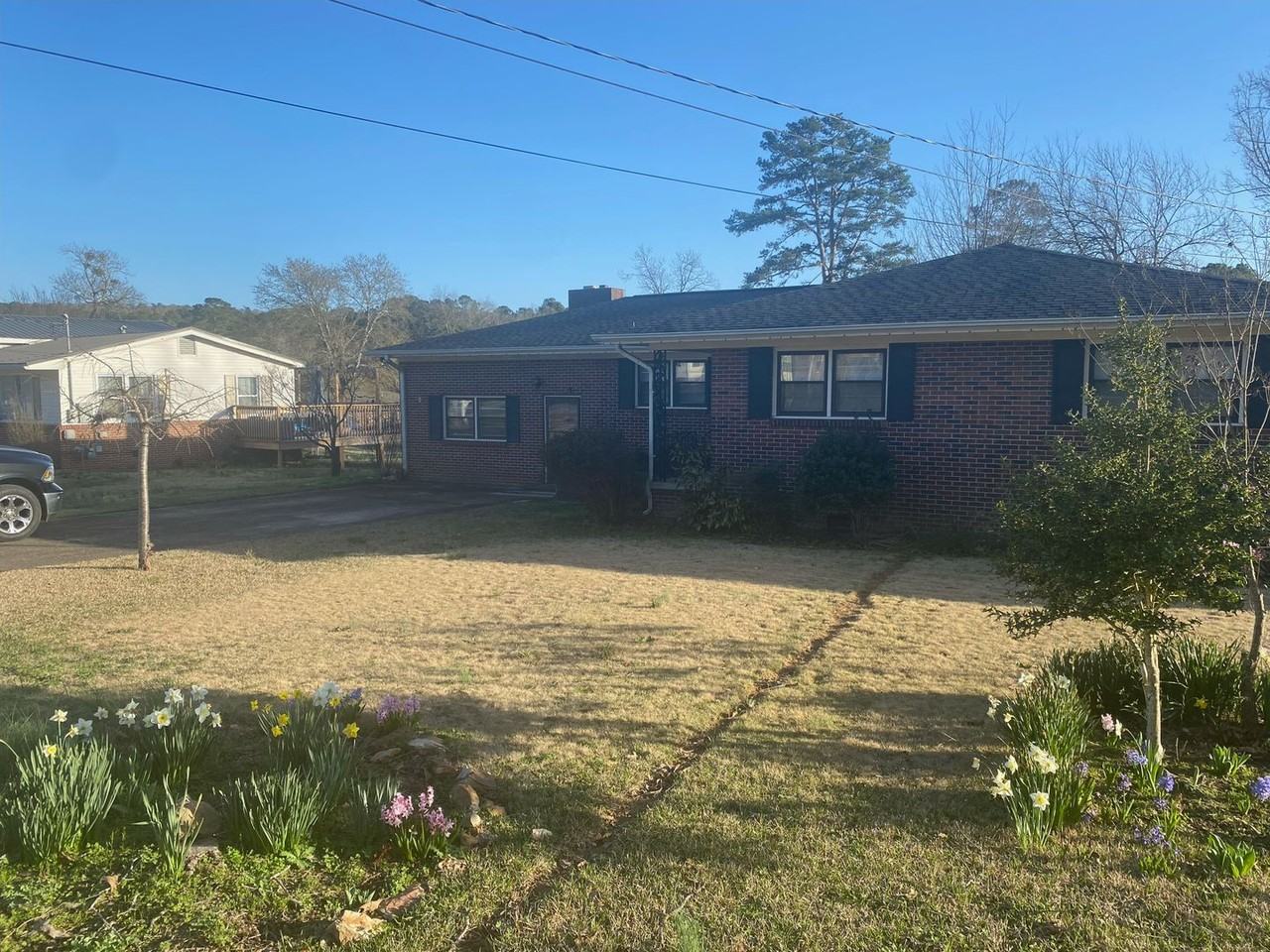 107 Tabor Ct - Photo 3 of 14