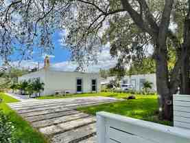 7541, 7543 NW 2 Ct - Photo 1 of 1