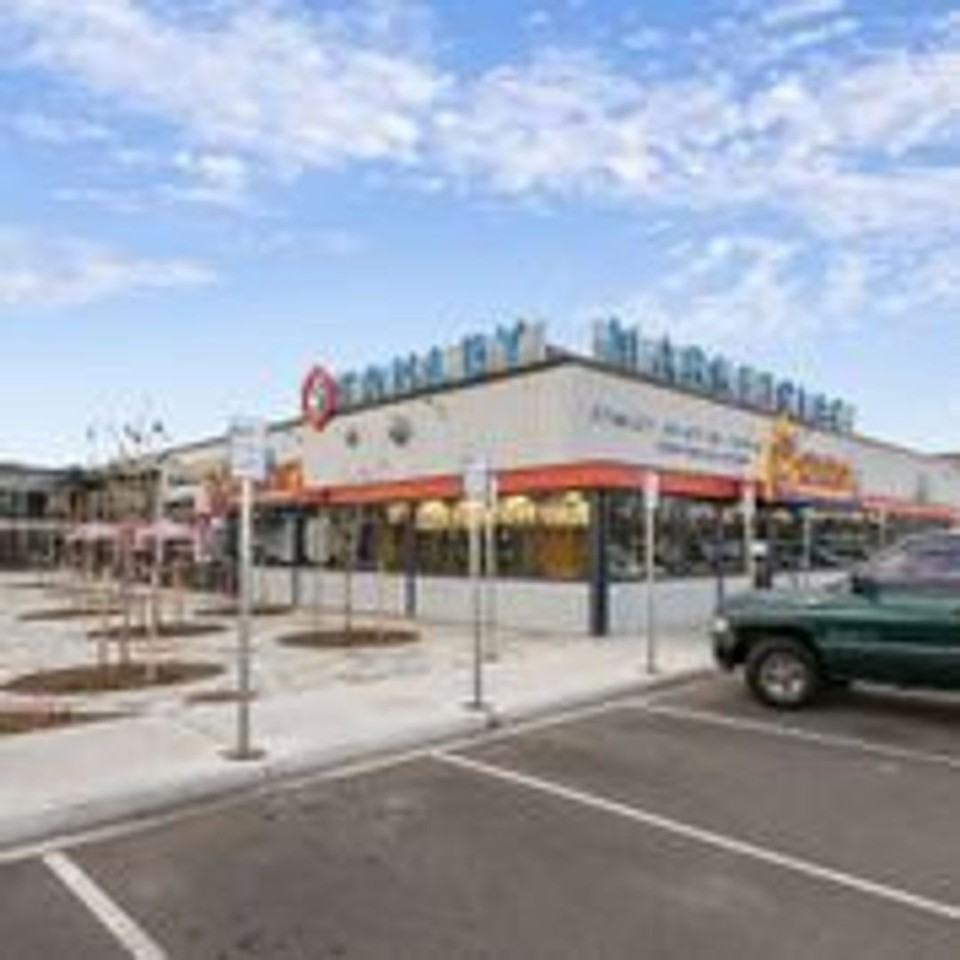 2696 Akron Street - Photo 4 of 50