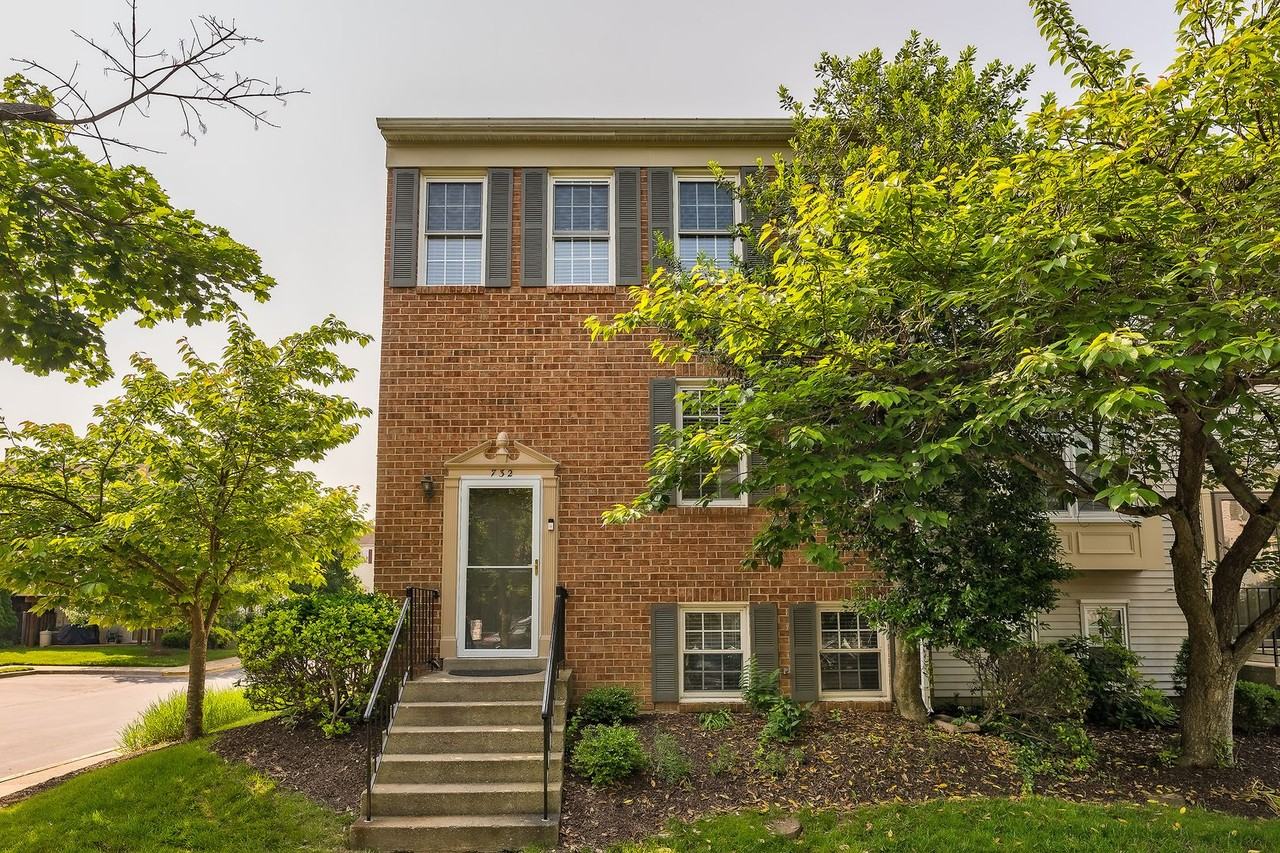 732 Ivy League Ln - Photo 2 of 39