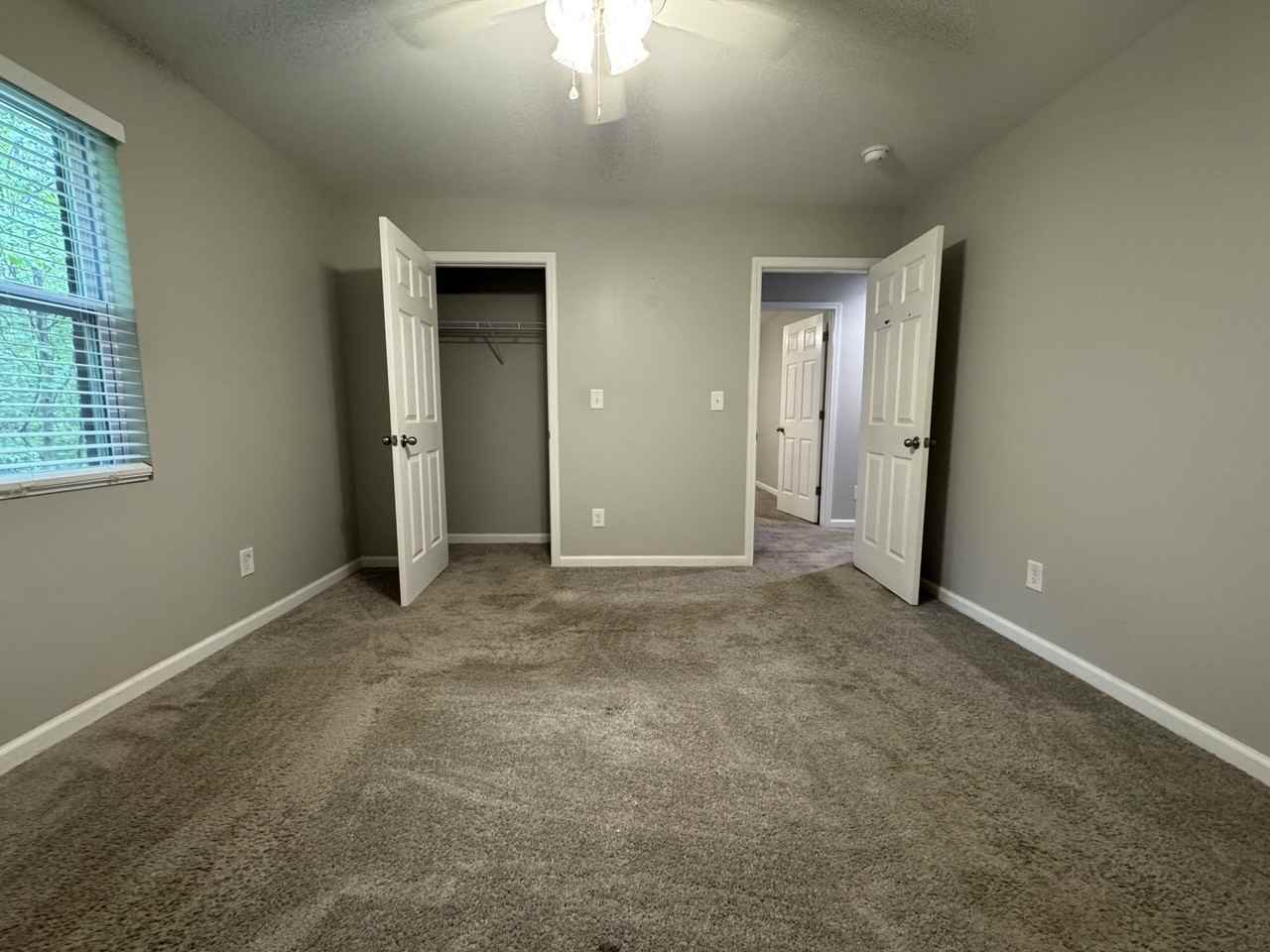 131 Michele Drive - Photo 5 of 11