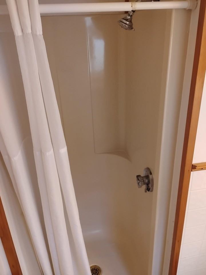 Ellsworth Suites - Photo 4 of 39