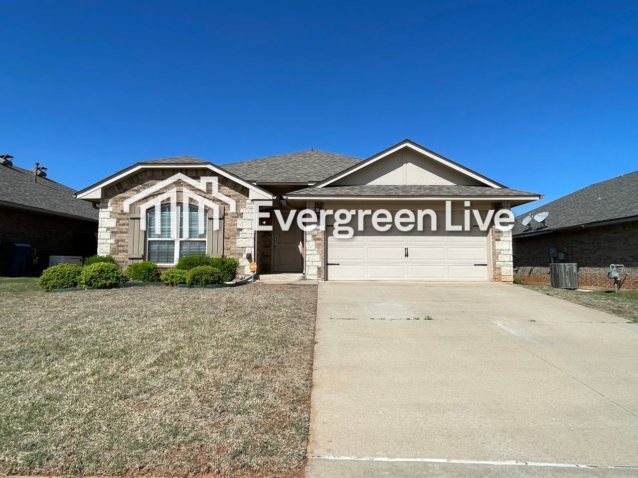 2421 Shell Dr - Photo 2 of 16