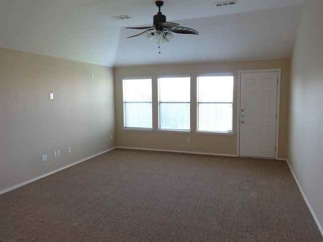 629 Wildriver Trail - Photo 2 of 12