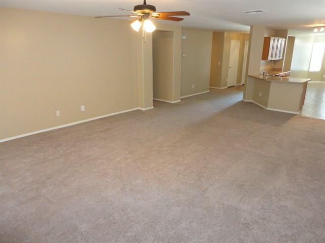 3104 W Pollack St - Photo 3 of 17