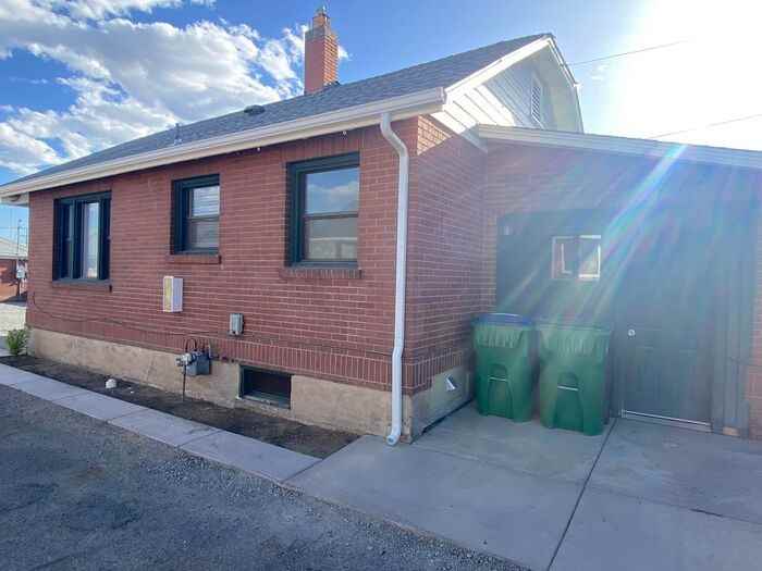 751 W 5th St #751 - Photo 2 of 30