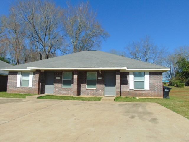 1030 San Saba St #NA - Photo 2 of 13
