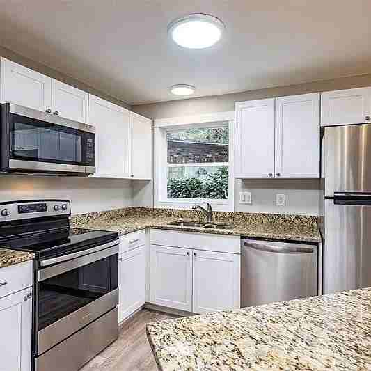 997 Cedarwood Ave #NA - Photo 5 of 18