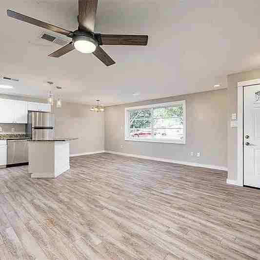 997 Cedarwood Ave #NA - Photo 6 of 18